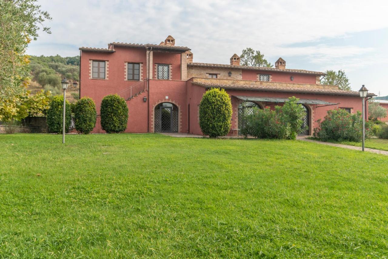 Agriturismo Le Case Rosse Di Montebuono Magione Dış mekan fotoğraf